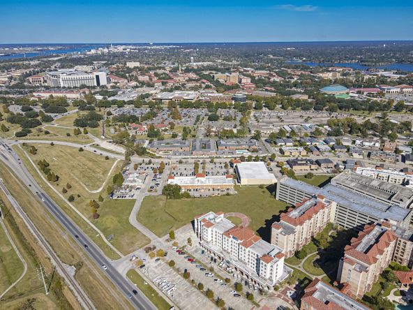Staybridge Suites: 4001 Nicholson Dr, Baton Rouge, LA 70808